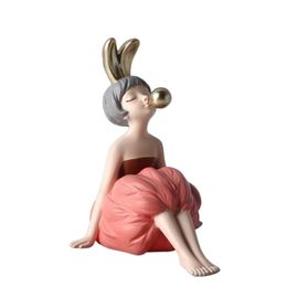 Figurina "Play boy" 14.5 cm, ceramica