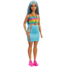 Papusa Barbie MATTEL Fashionista cu parul albastru si rochie curcubeu